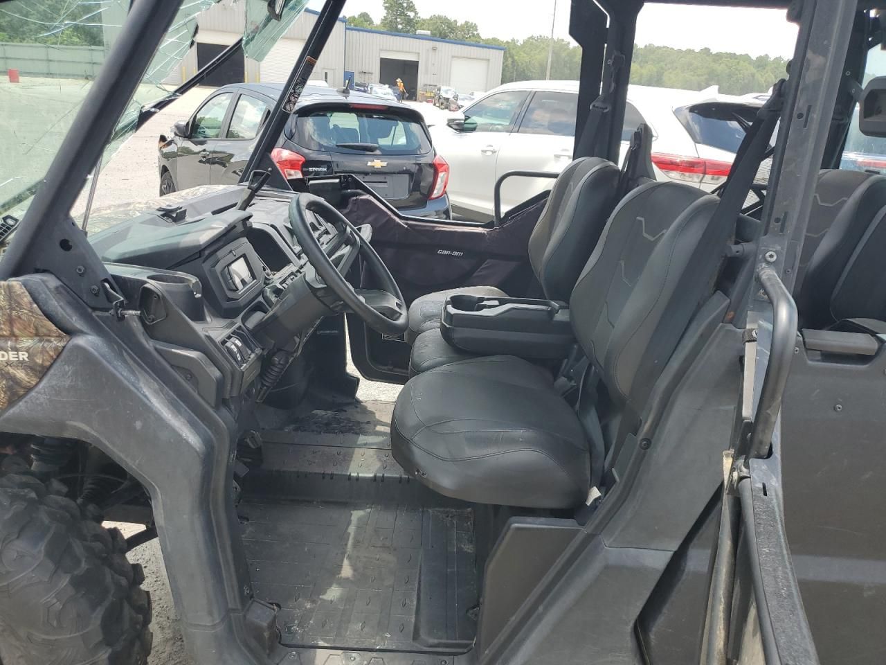 2021 Can-Am Defender Max XT HD10 - Image 6