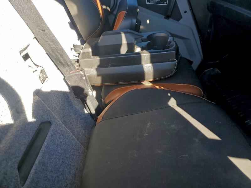 2021 Can-Am Defender MAX CAB HD10 - Image 6